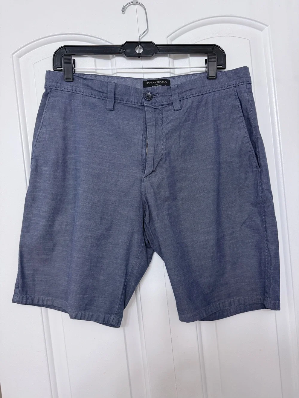 Banana Republic Men's Slate Blue Flat-Front wShorts